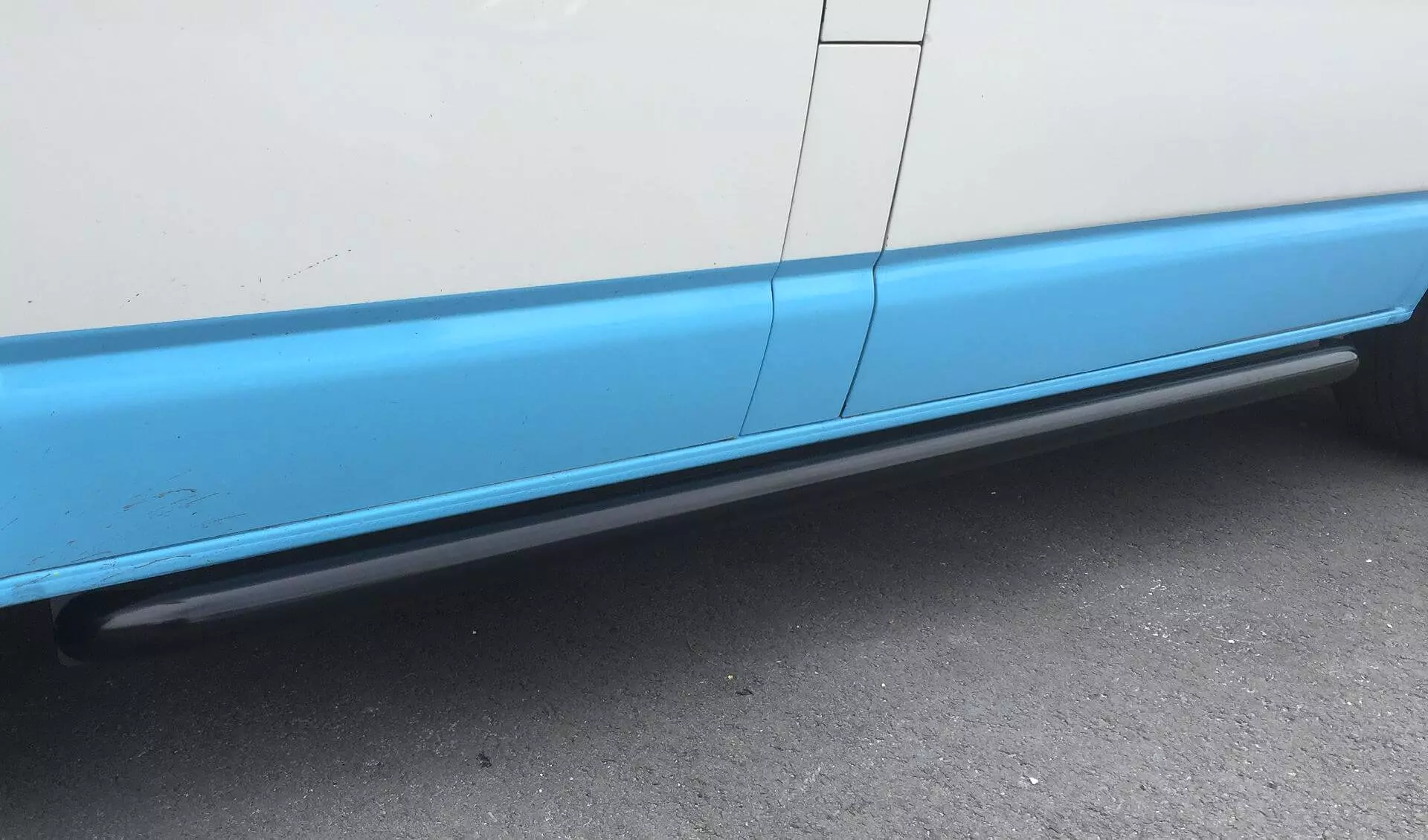 Black Powder Coated OE Style Steel Side Bars for Volkswagen Transporter T6 SWB