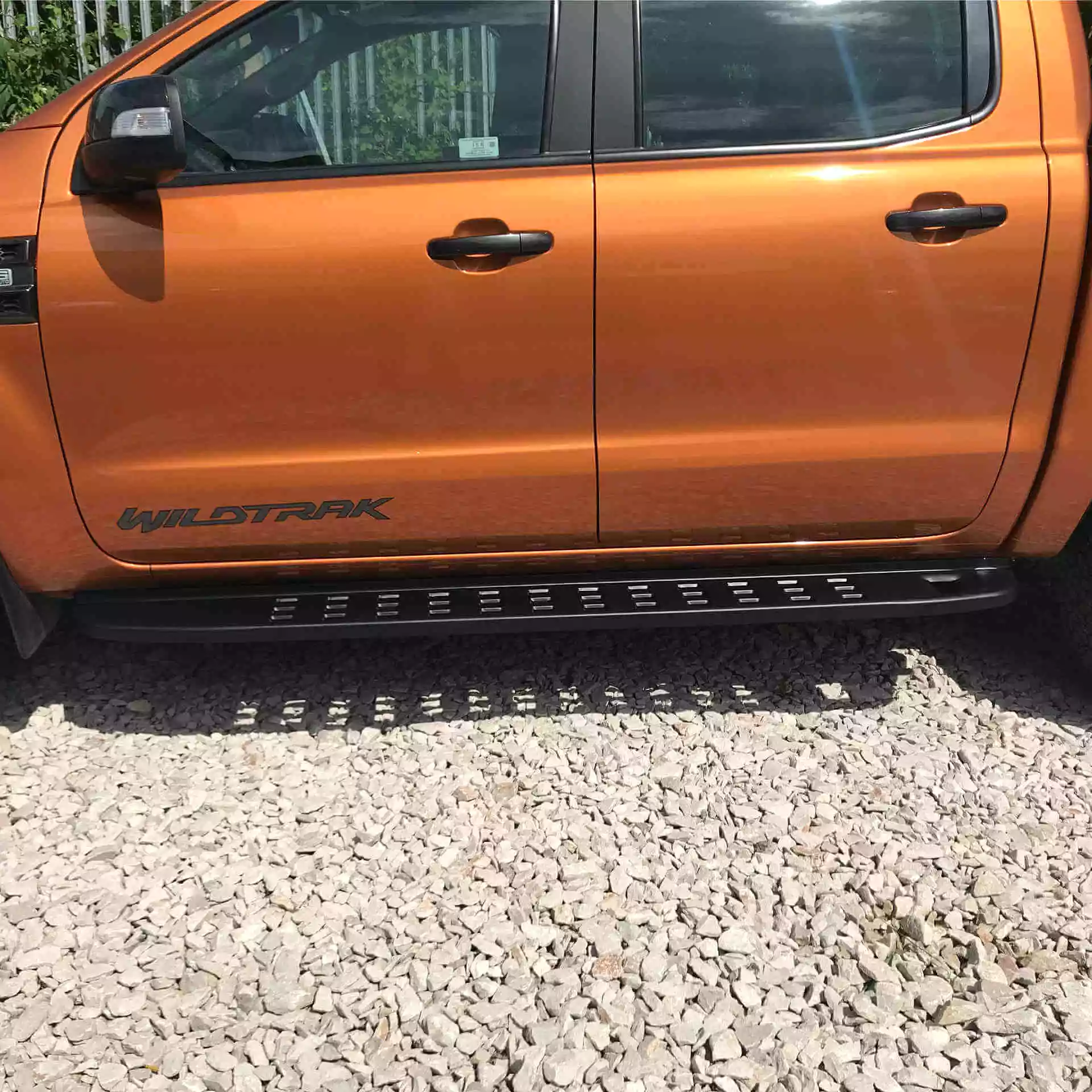 Gator Side Steps Running Boards for Nissan Navara NP300 2015+ Double Cab