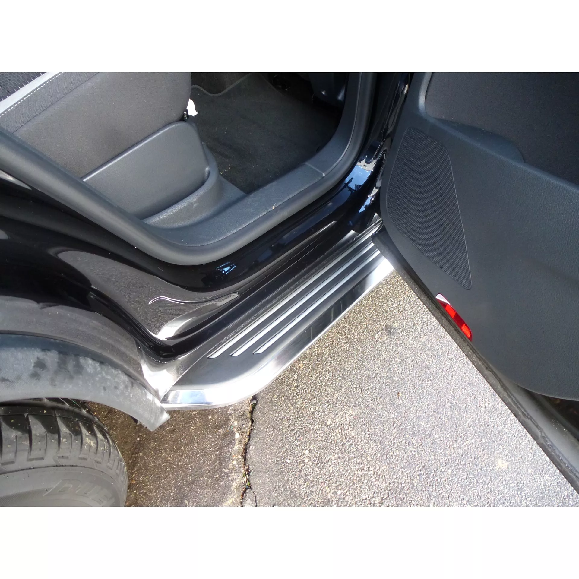 Premier Side Steps Running Boards for Volkswagen Tiguan 2012-2015