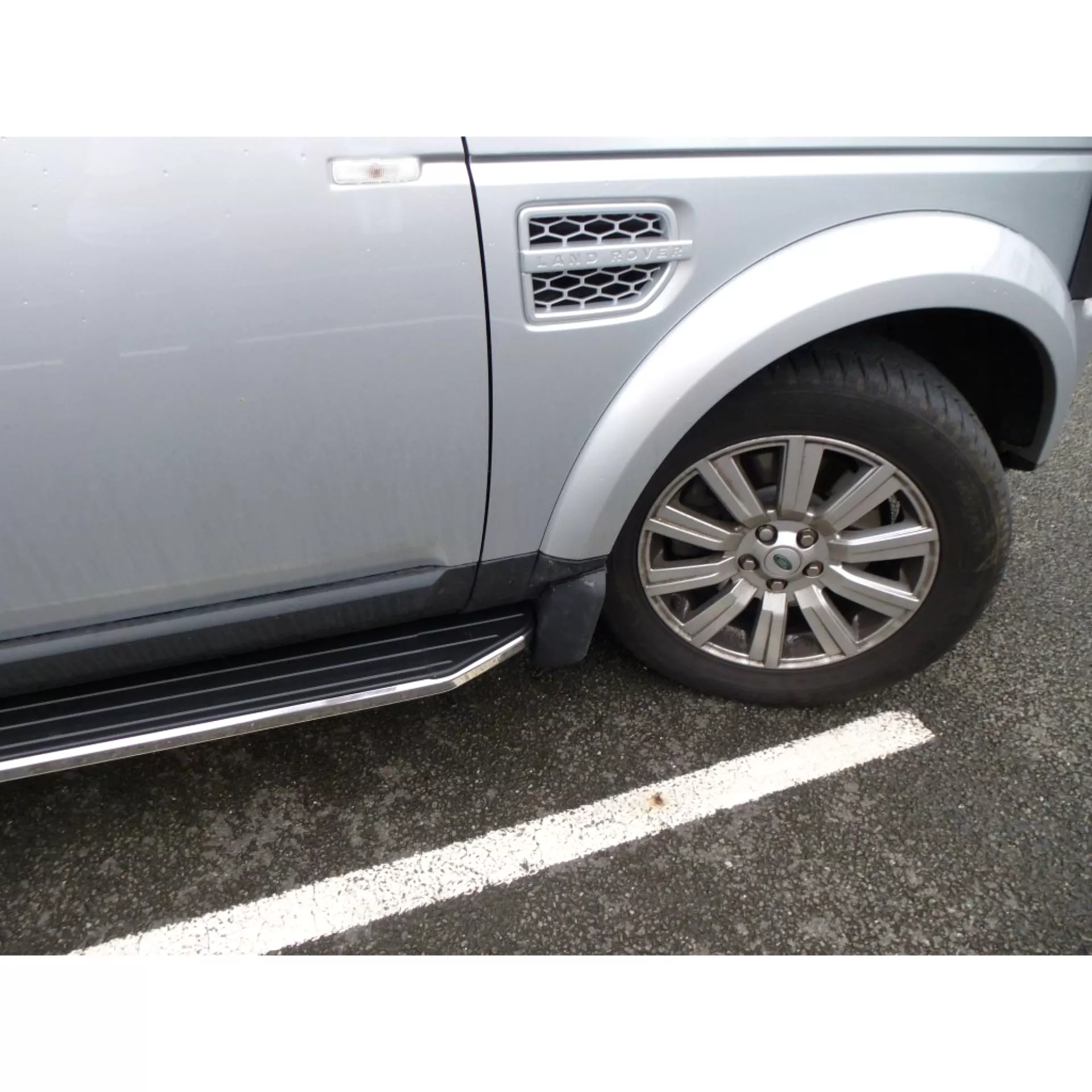 Raptor Side Steps Running Boards for Land Rover Discovery 3 and 4