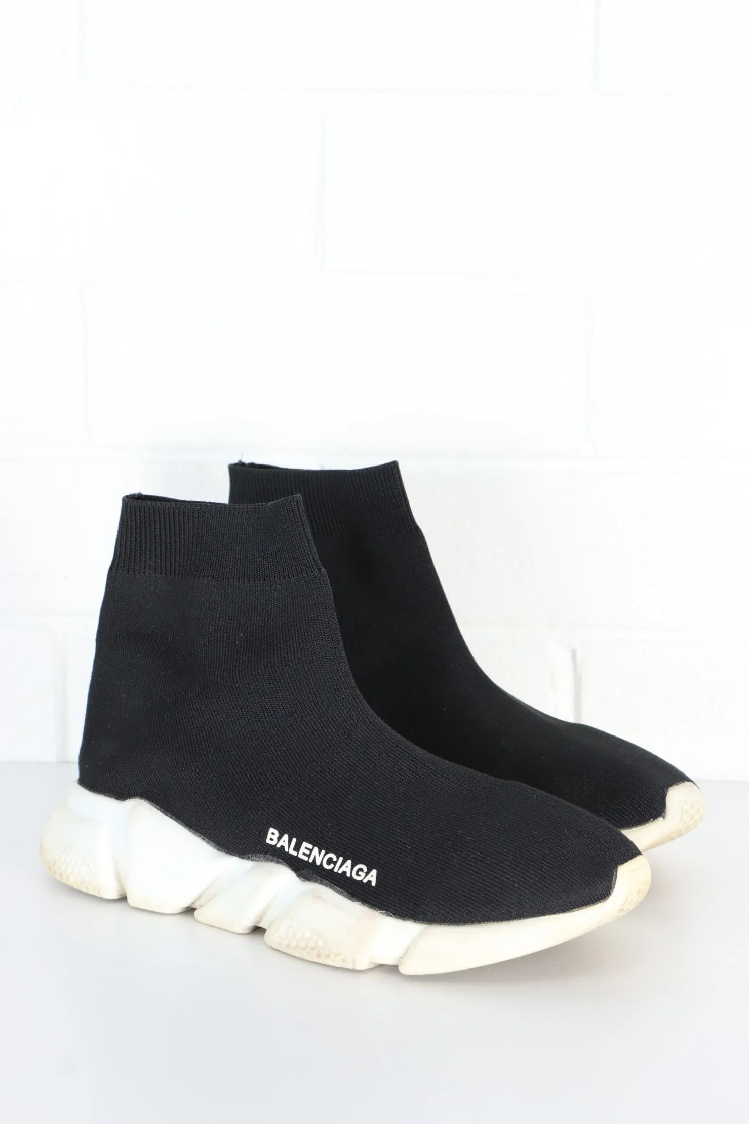 REPLICA Balenciaga Black & White 'Speed' Knit Sock Trainer (7)