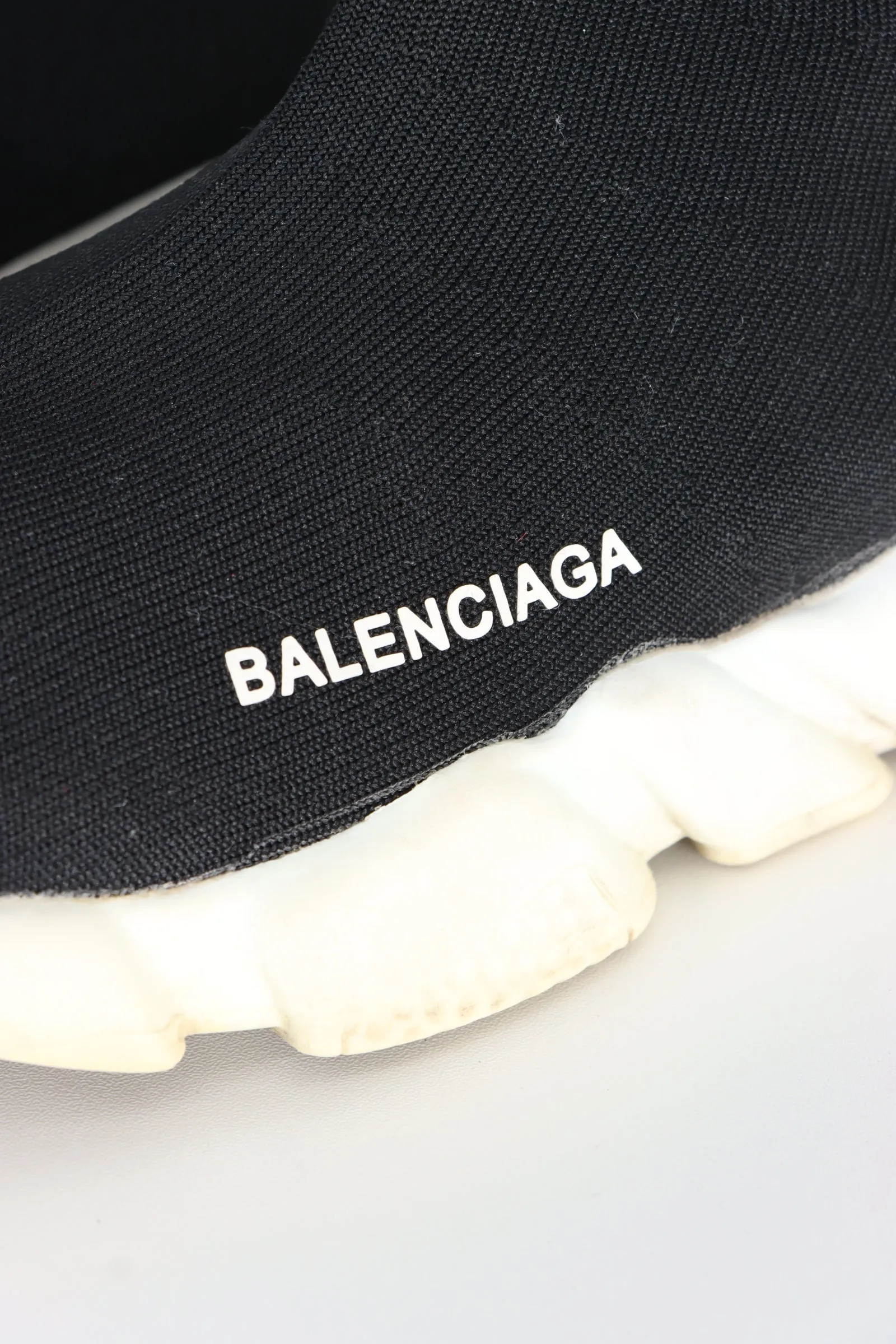 REPLICA Balenciaga Black & White 'Speed' Knit Sock Trainer (7)