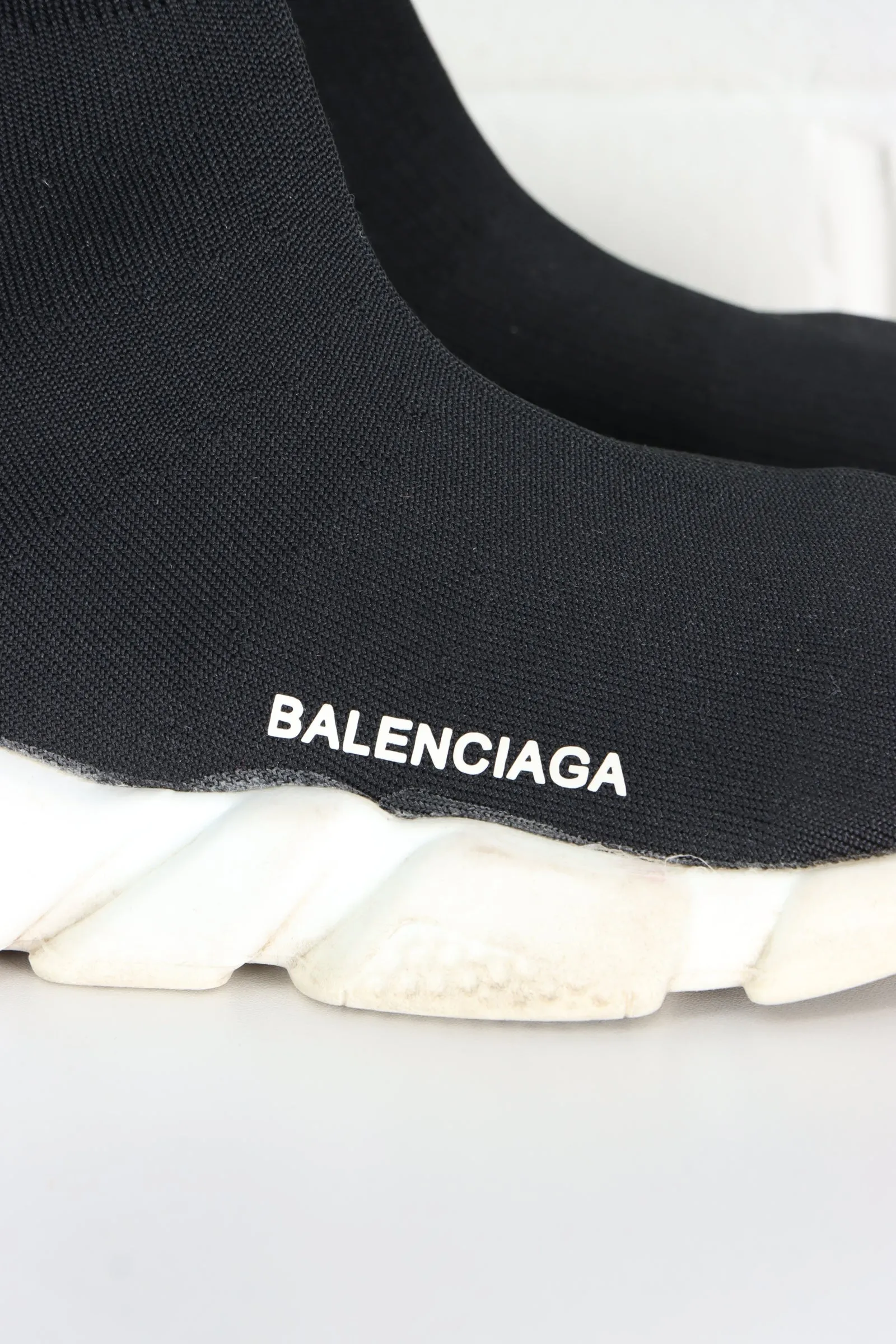 REPLICA Balenciaga Black & White 'Speed' Knit Sock Trainer (7)