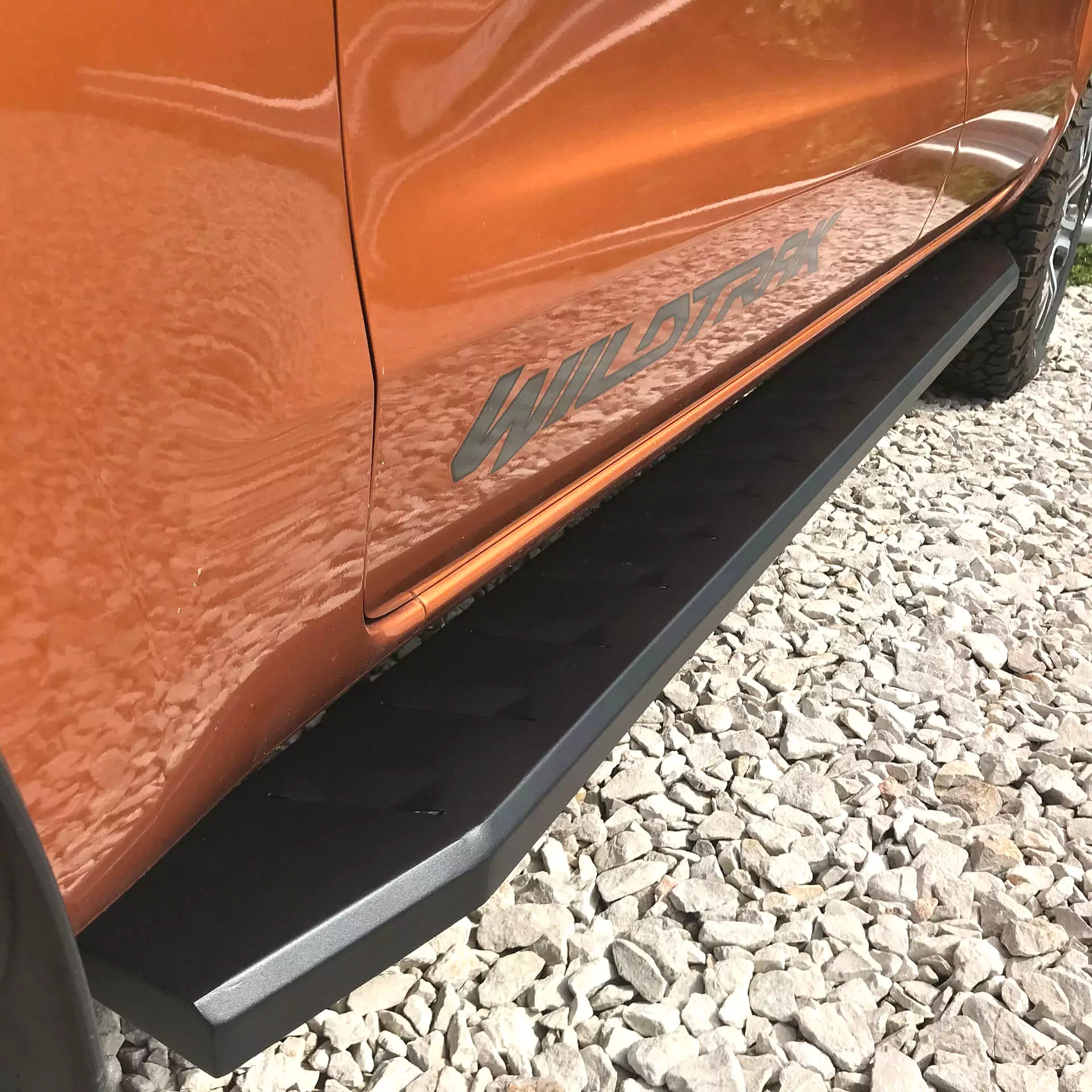 Shark Side Steps Running Boards for Renault Alaskan Double Cab 2018+