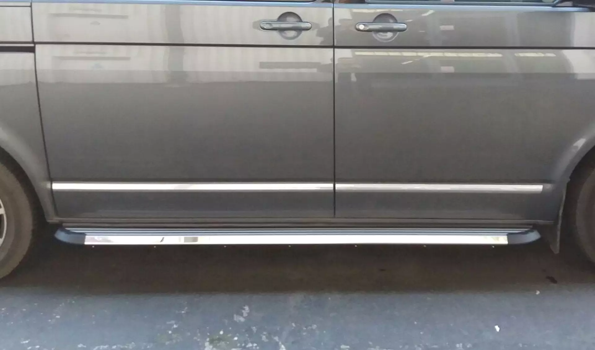 Stingray Side Steps Running Boards for Volkswagen Transporter T5 SWB