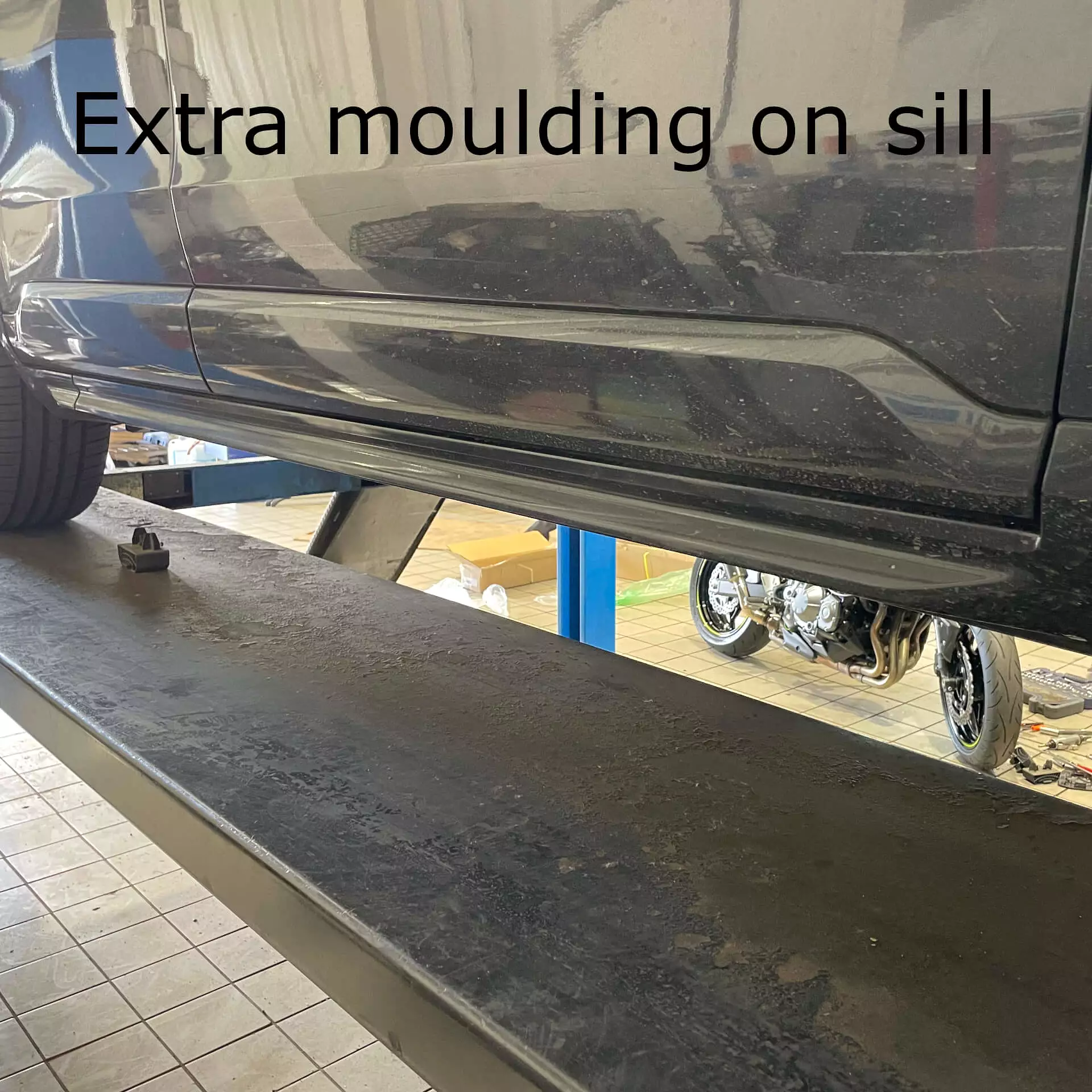 Suburban Side Steps Running Boards for Volvo XC90 2015+ (Exc. R-Design)